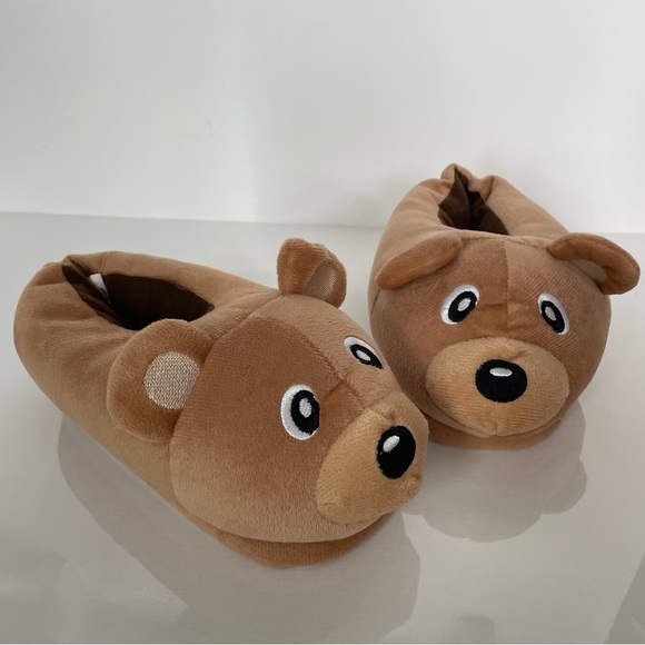 Kids Teddy Bear 🧸 Plush Slippers - Tan & Brown - Picture 2 of 8